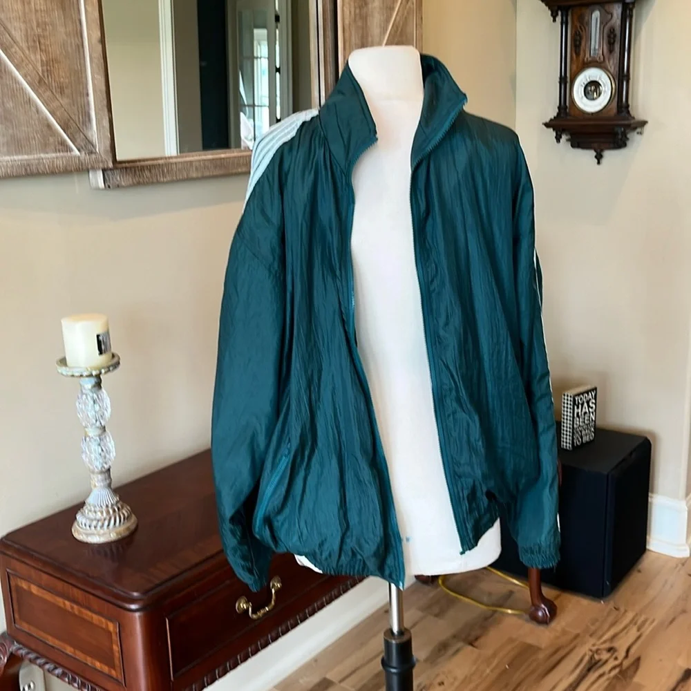 Vintage Dark Green Windbreaker Jacket